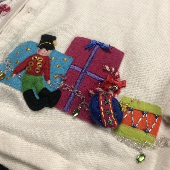 Marissa Studio Woman’s Sweater Cardigan White Christmas Design Gifts Button Sz L - Picture 3 of 9